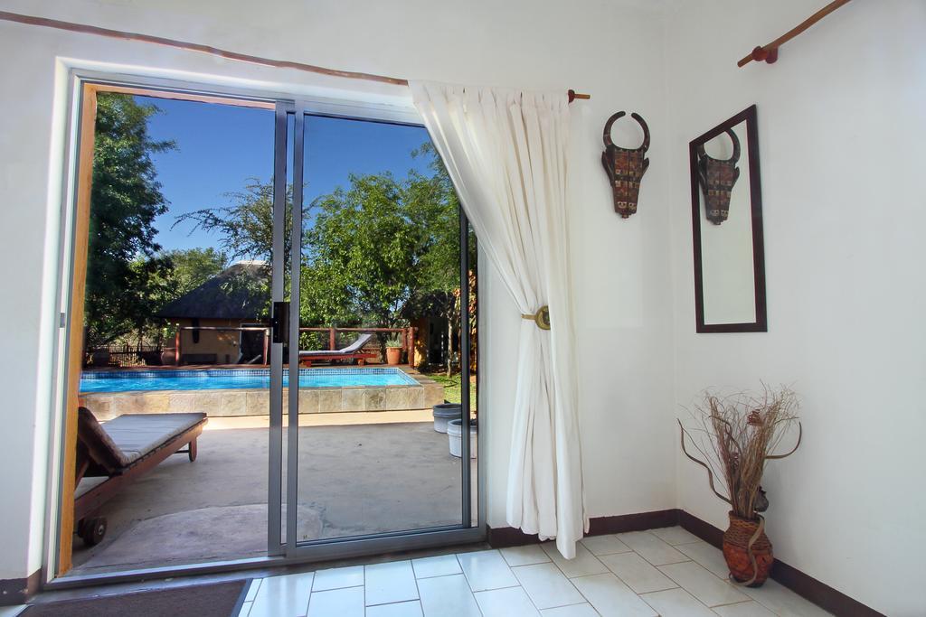Normann Safari Bush Lodge Phalaborwa Eksteriør billede