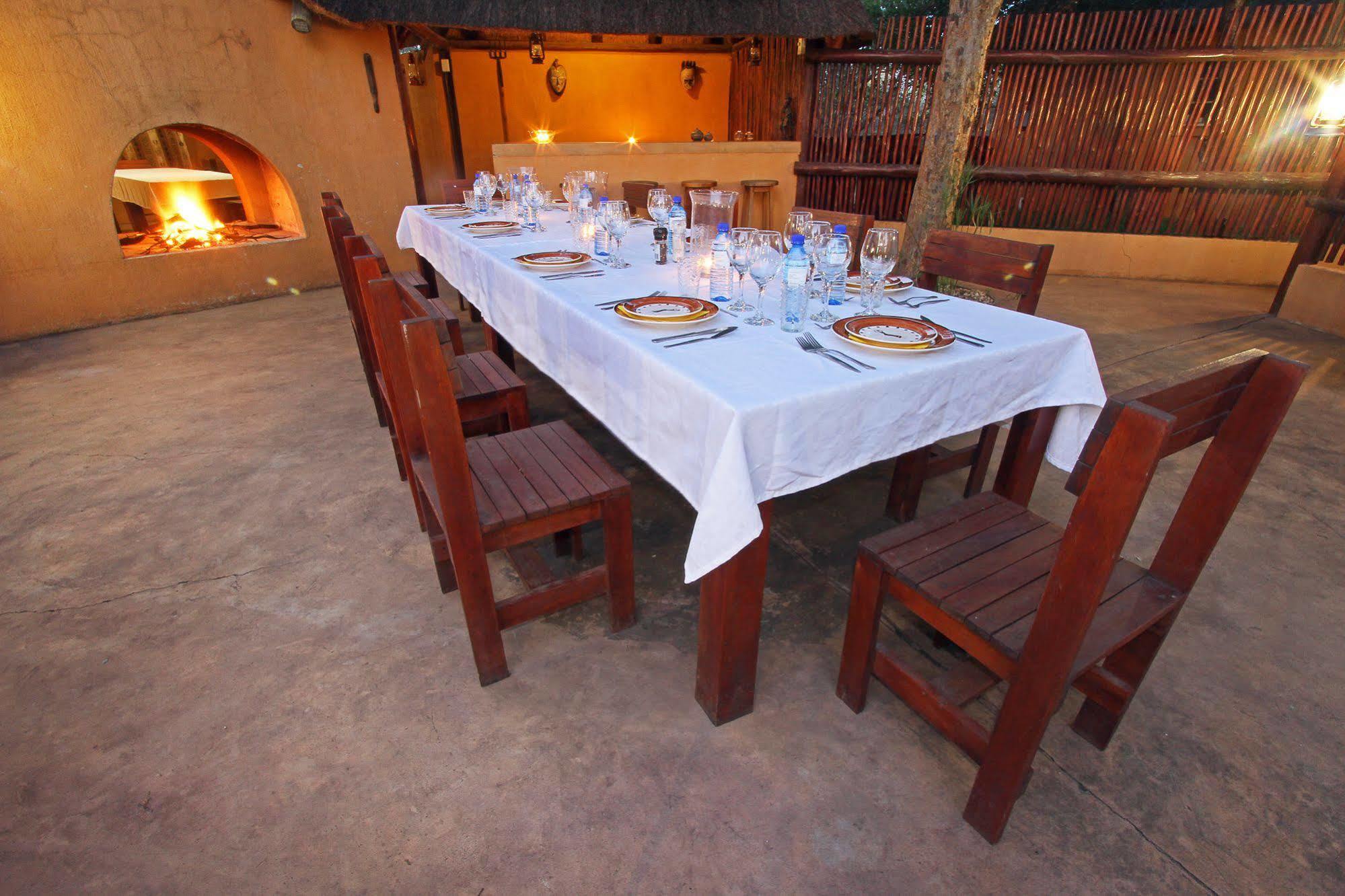 Normann Safari Bush Lodge Phalaborwa Eksteriør billede